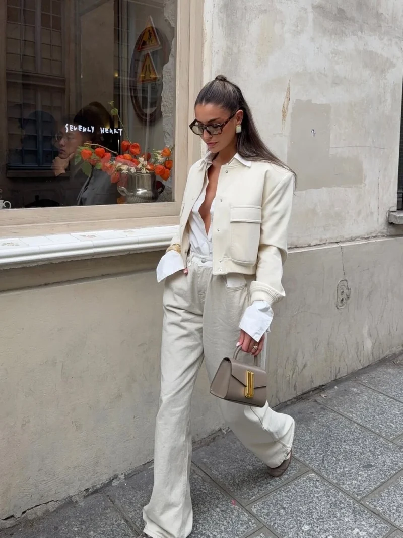 LOOK 2